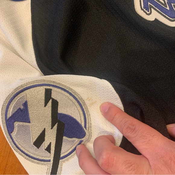 Tampa Bay Lighting Jersey - Picture 6 of 7
